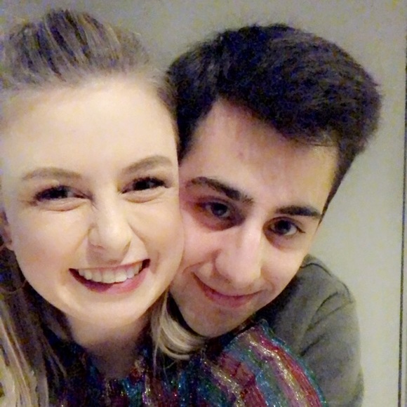 Meet your Posher, Kate - Picture 2 of 5